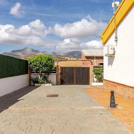 Chalet Only4you Perfect Location To Visit Andalucia Casabermeja